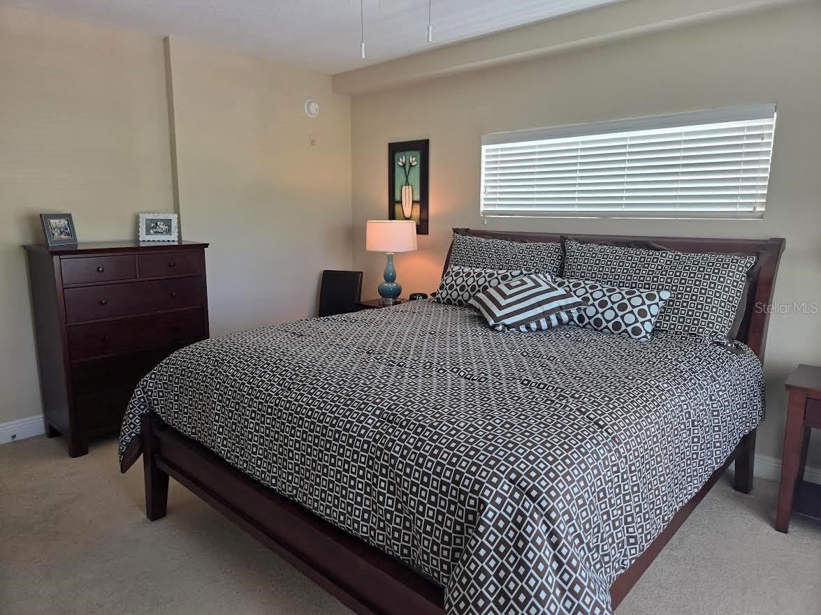 650 GOLDEN GATE PT #301, SARASOTA, FL, 34236