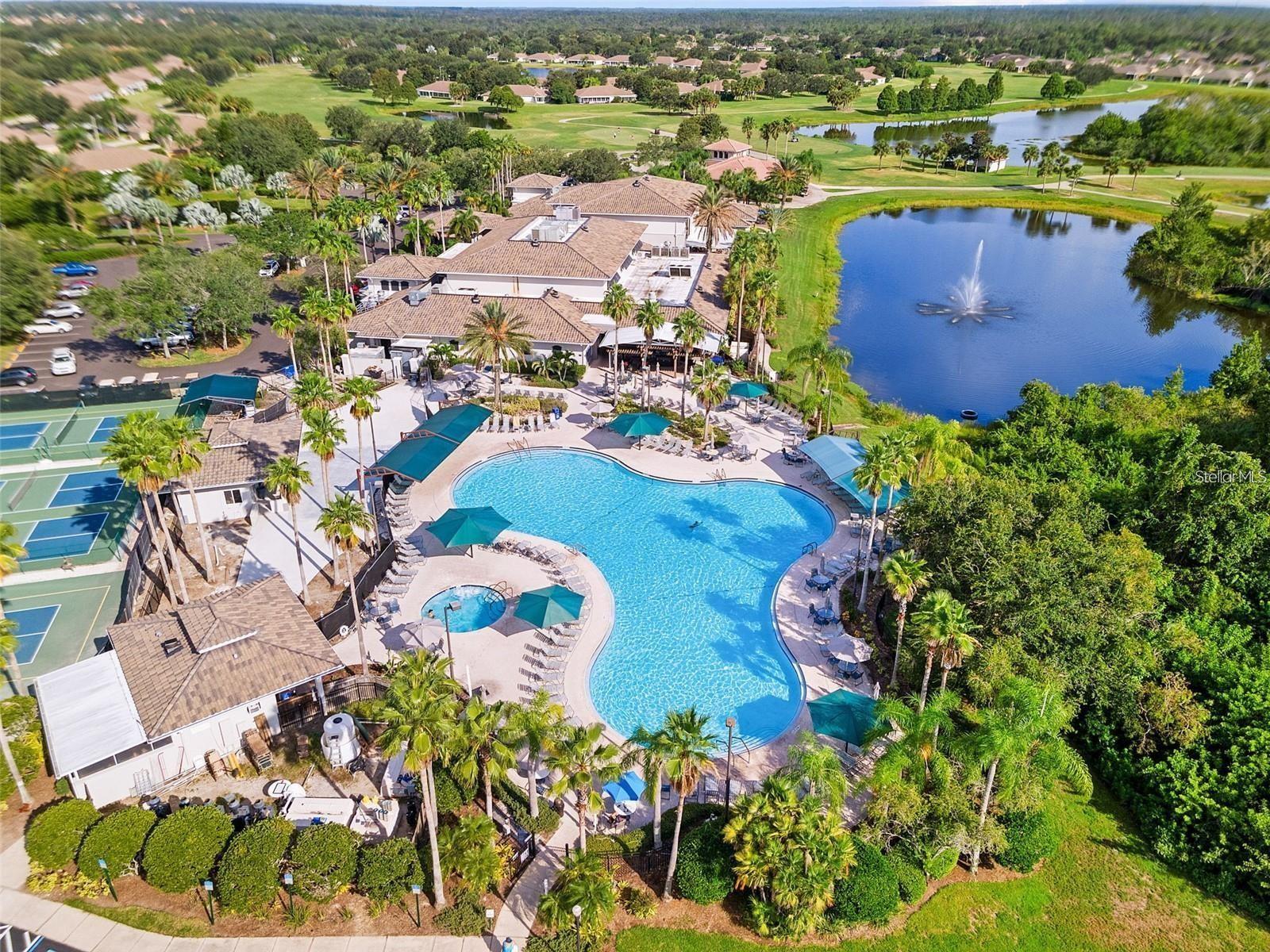 2304 GLENMORE CIR #327, SUN CITY CENTER, FL, 33573