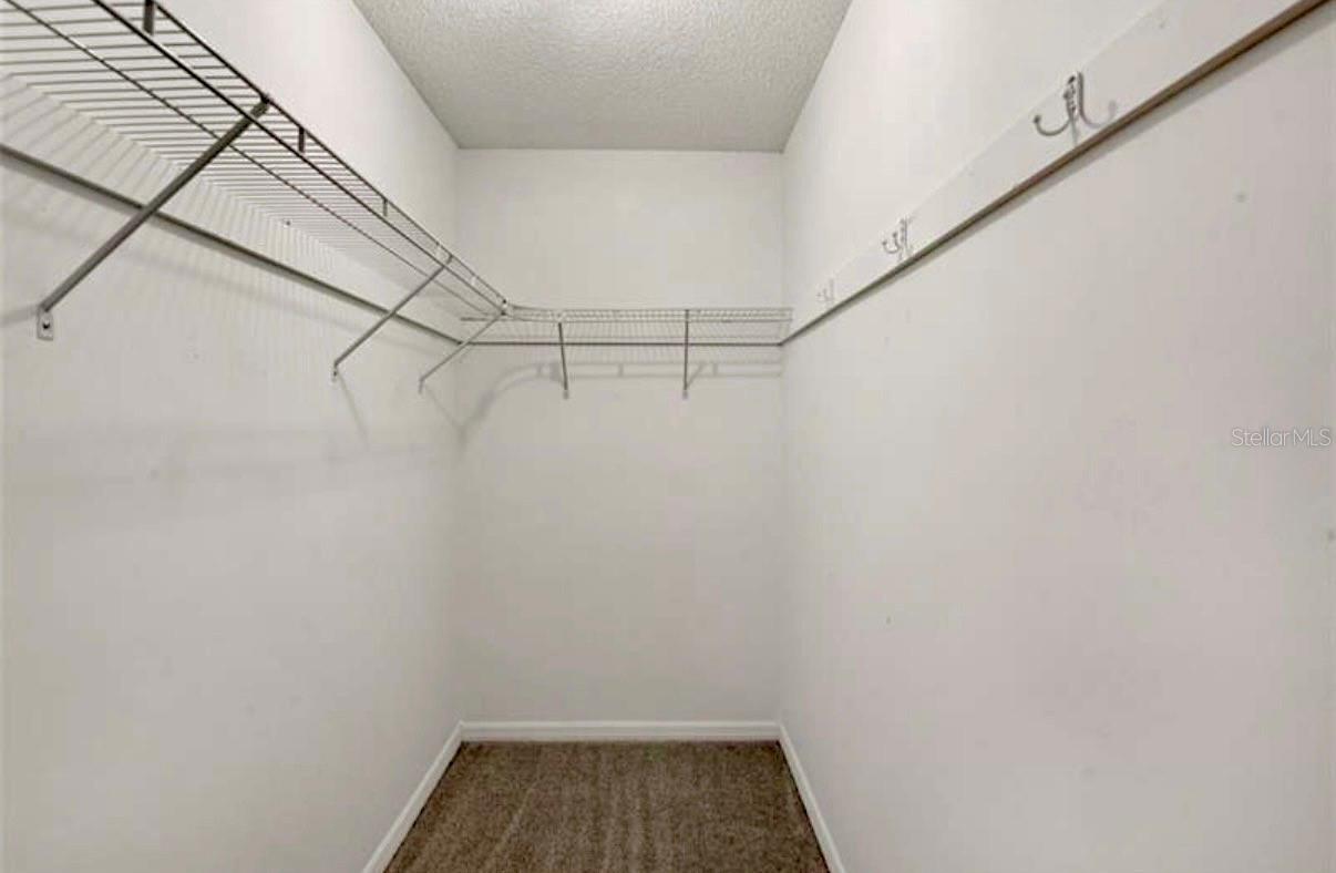 2304 GLENMORE CIR #327, SUN CITY CENTER, FL, 33573