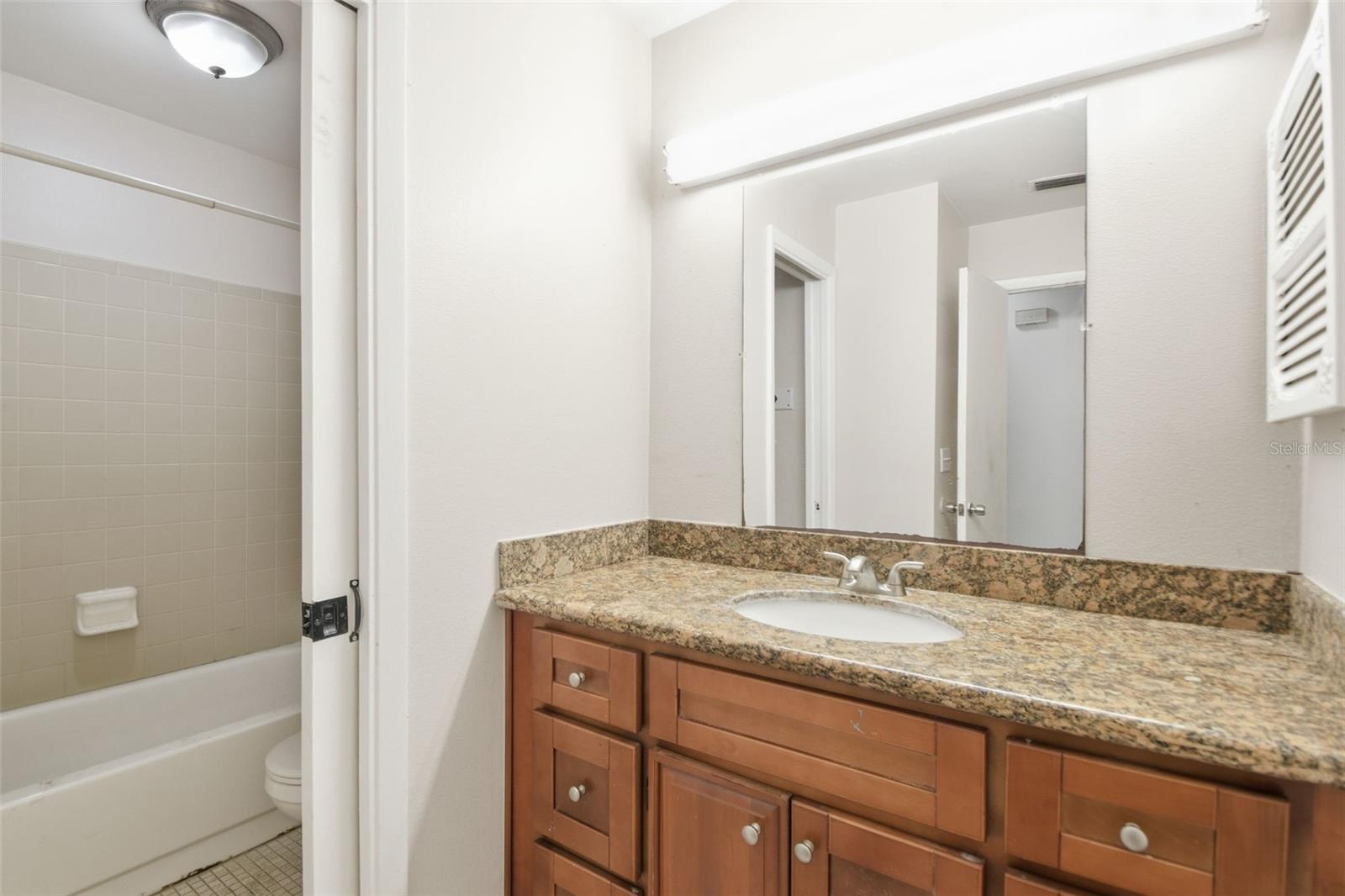 8412 RENALD BLVD, TAMPA, FL, 33637