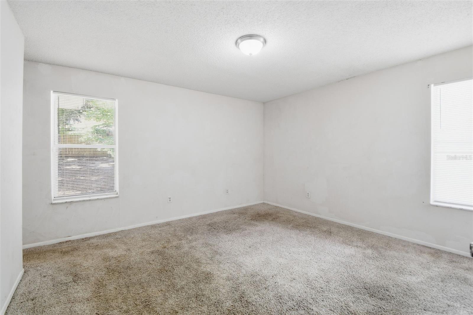 8412 RENALD BLVD, TAMPA, FL, 33637