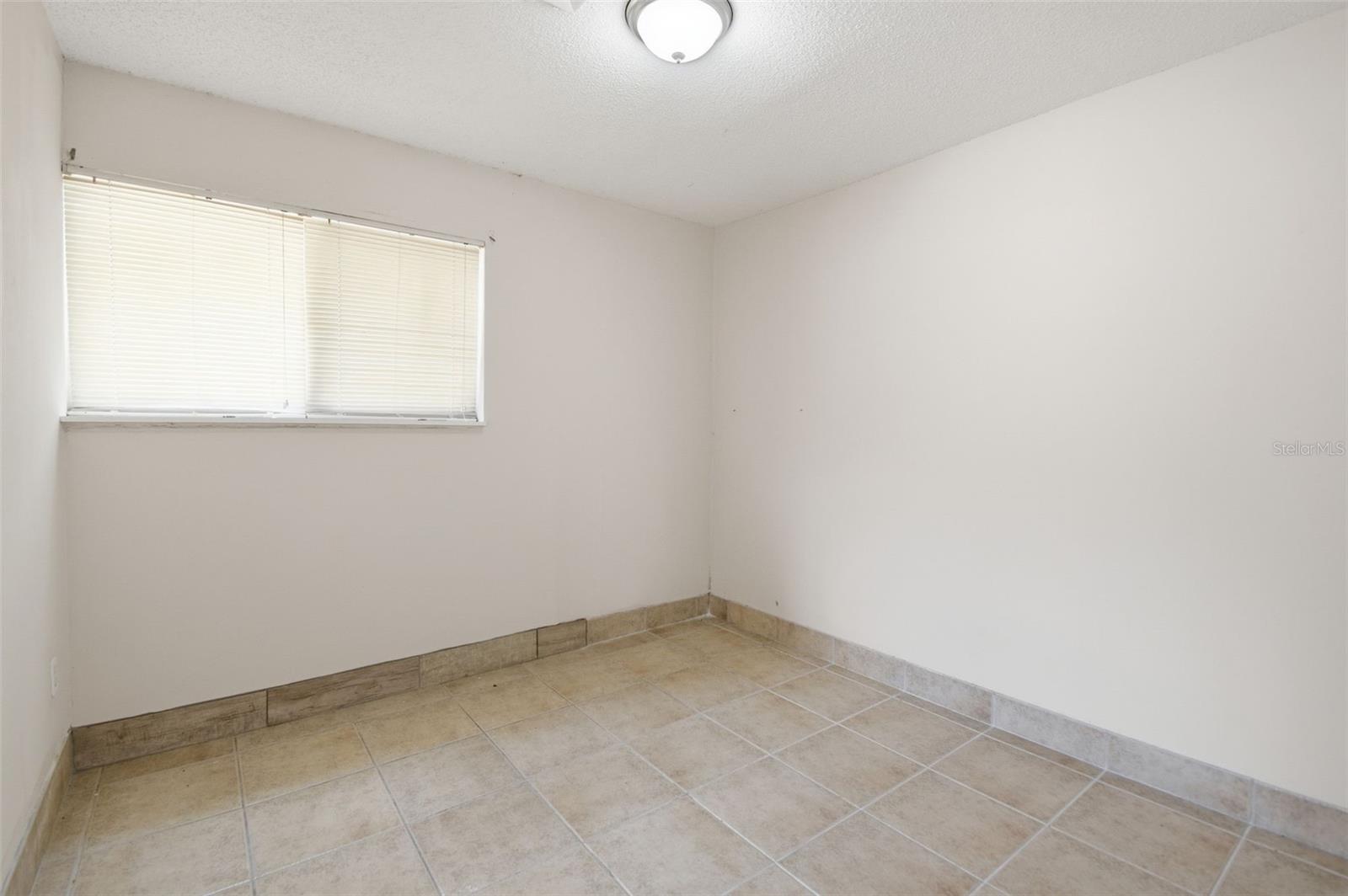 8412 RENALD BLVD, TAMPA, FL, 33637