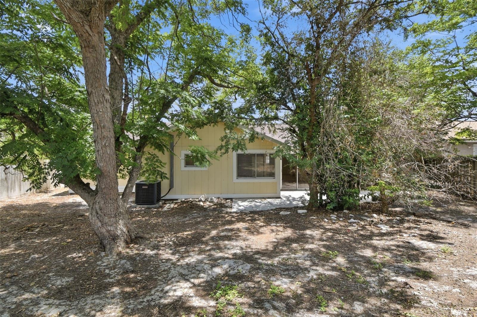 8412 RENALD BLVD, TAMPA, FL, 33637