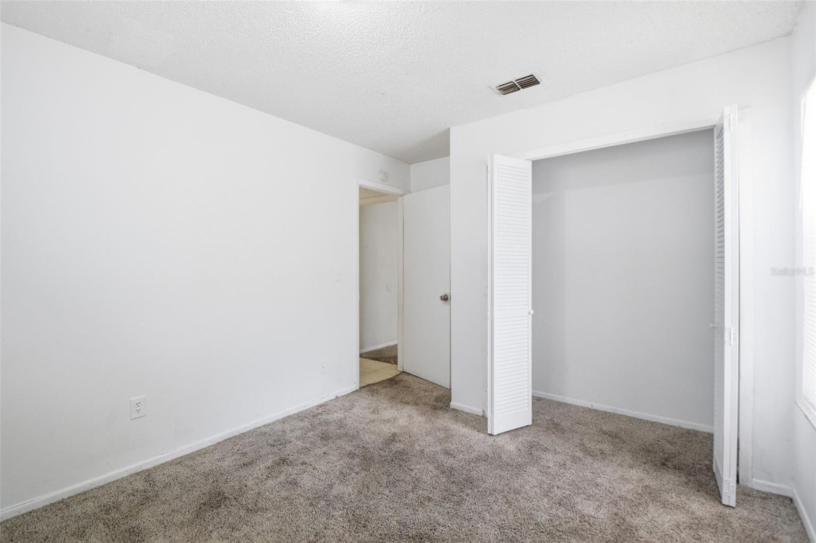 8412 RENALD BLVD, TAMPA, FL, 33637