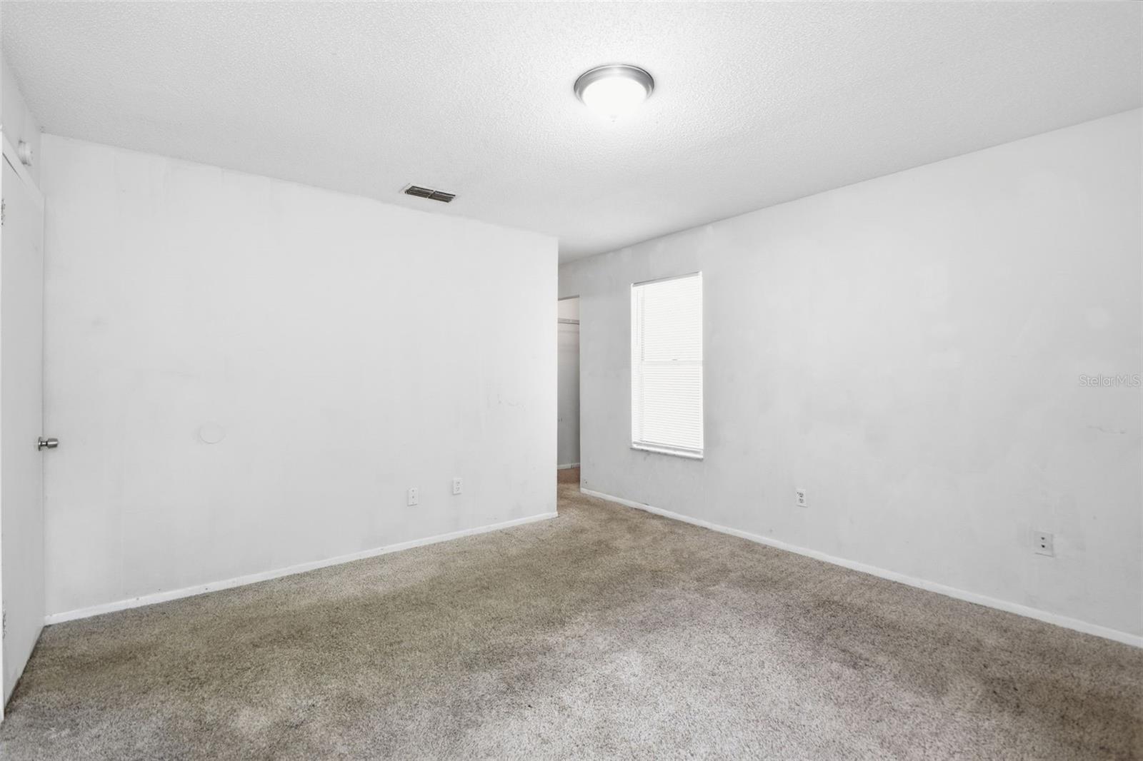 8412 RENALD BLVD, TAMPA, FL, 33637