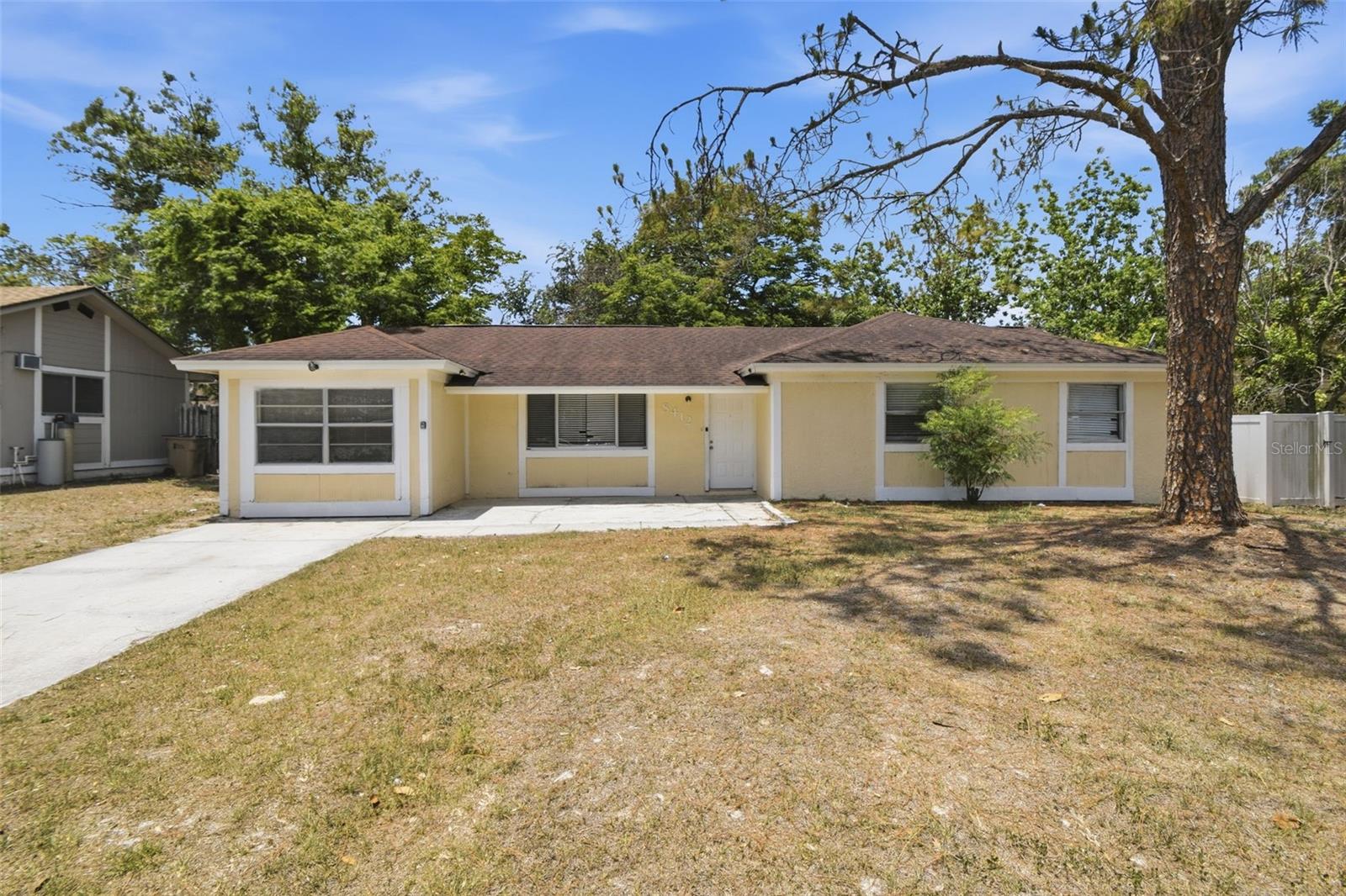 8412 RENALD BLVD, TAMPA, FL, 33637