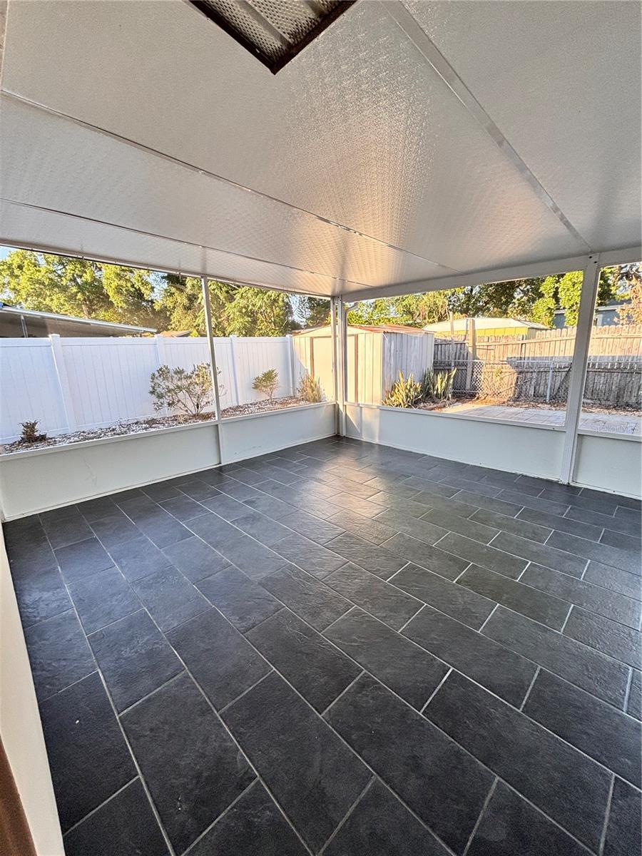 10611 N ALTMAN ST, TAMPA, FL, 33612