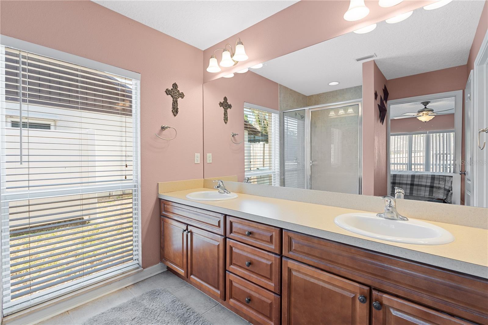 802 SMITH BAY DR, BRANDON, FL, 33510