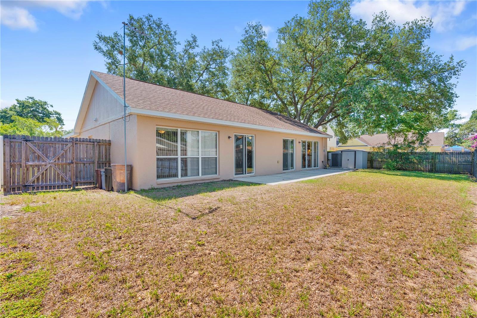 802 SMITH BAY DR, BRANDON, FL, 33510