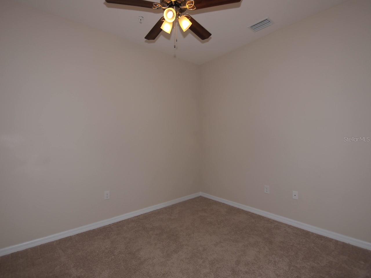 3125 ORIOLE DR #104, SARASOTA, FL, 34243