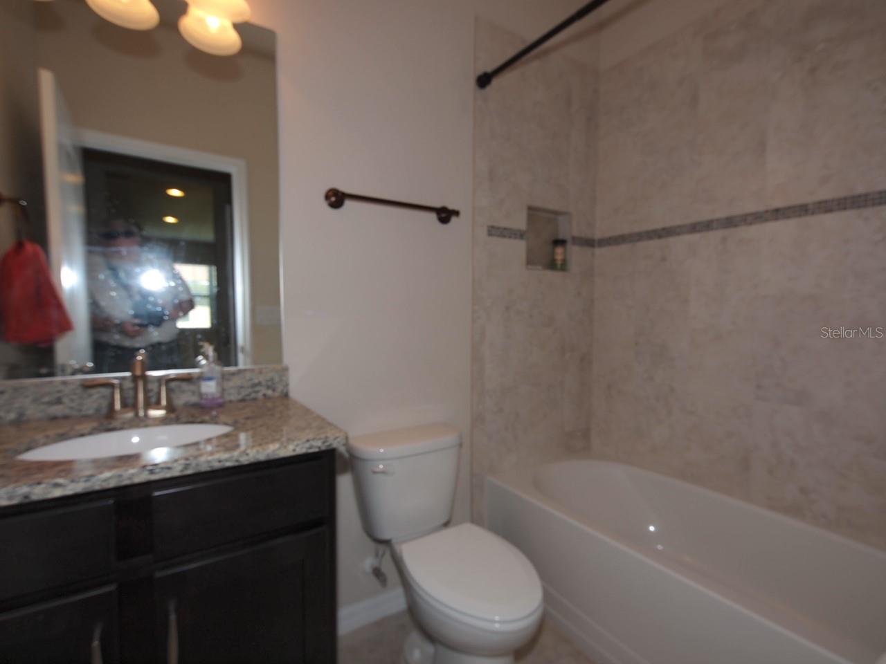 3125 ORIOLE DR #104, SARASOTA, FL, 34243