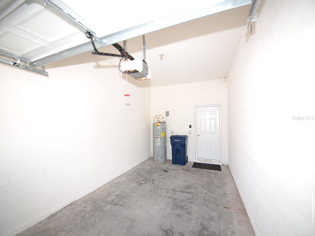3125 ORIOLE DR #104, SARASOTA, FL, 34243