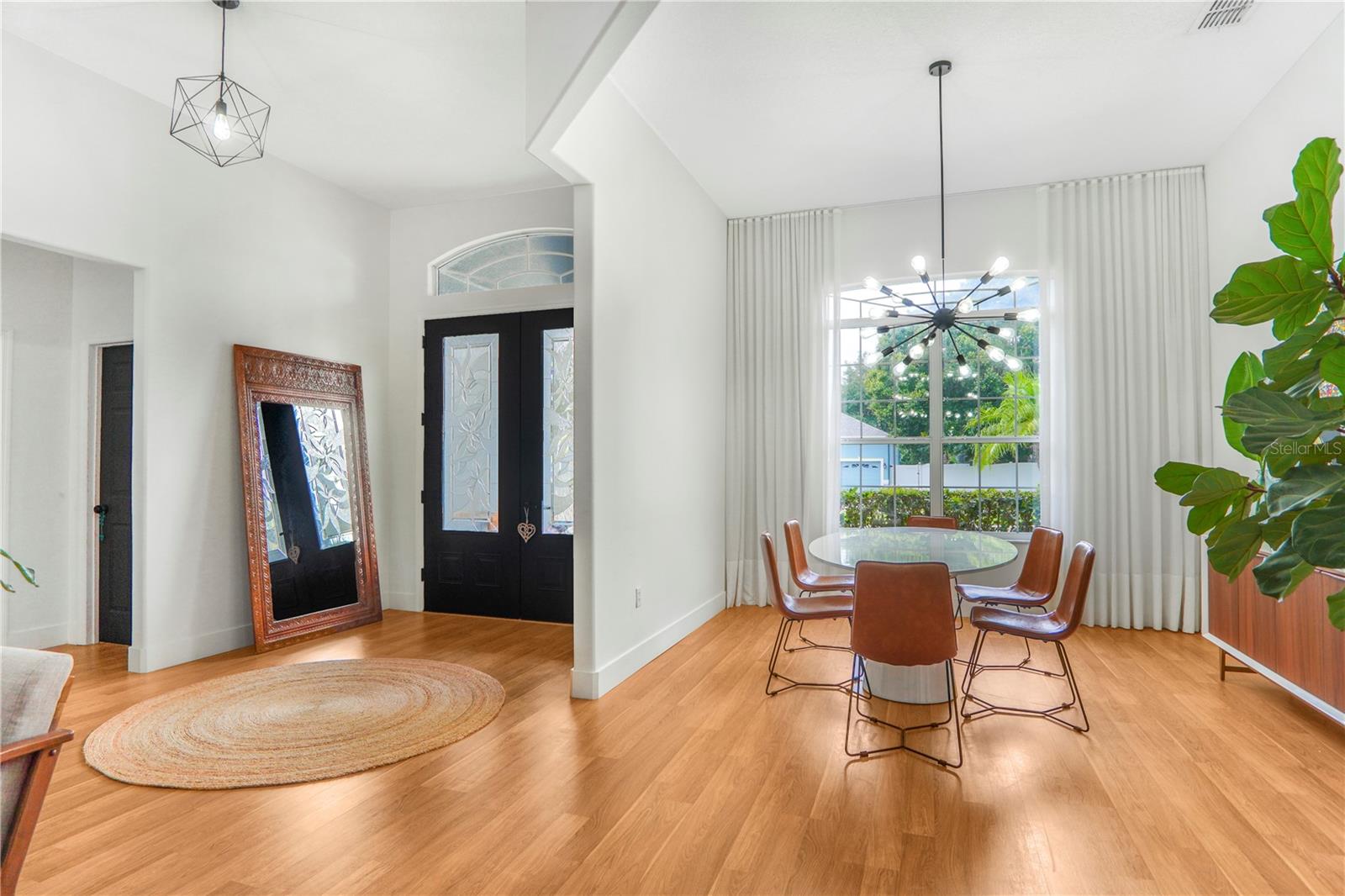 2884 MAJESTIC ISLE DR, CLERMONT, FL, 34711