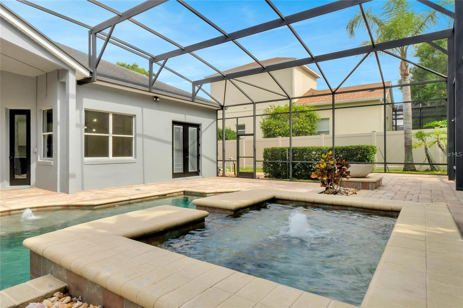 2884 MAJESTIC ISLE DR, CLERMONT, FL, 34711