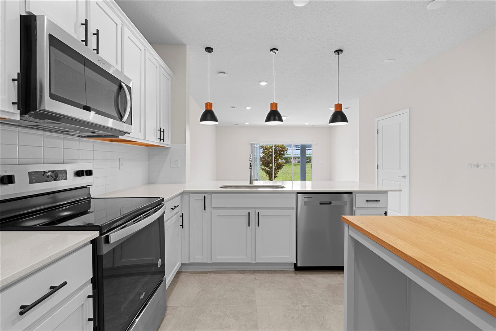 2622 WINSOME WAY, DAVENPORT, FL, 33896