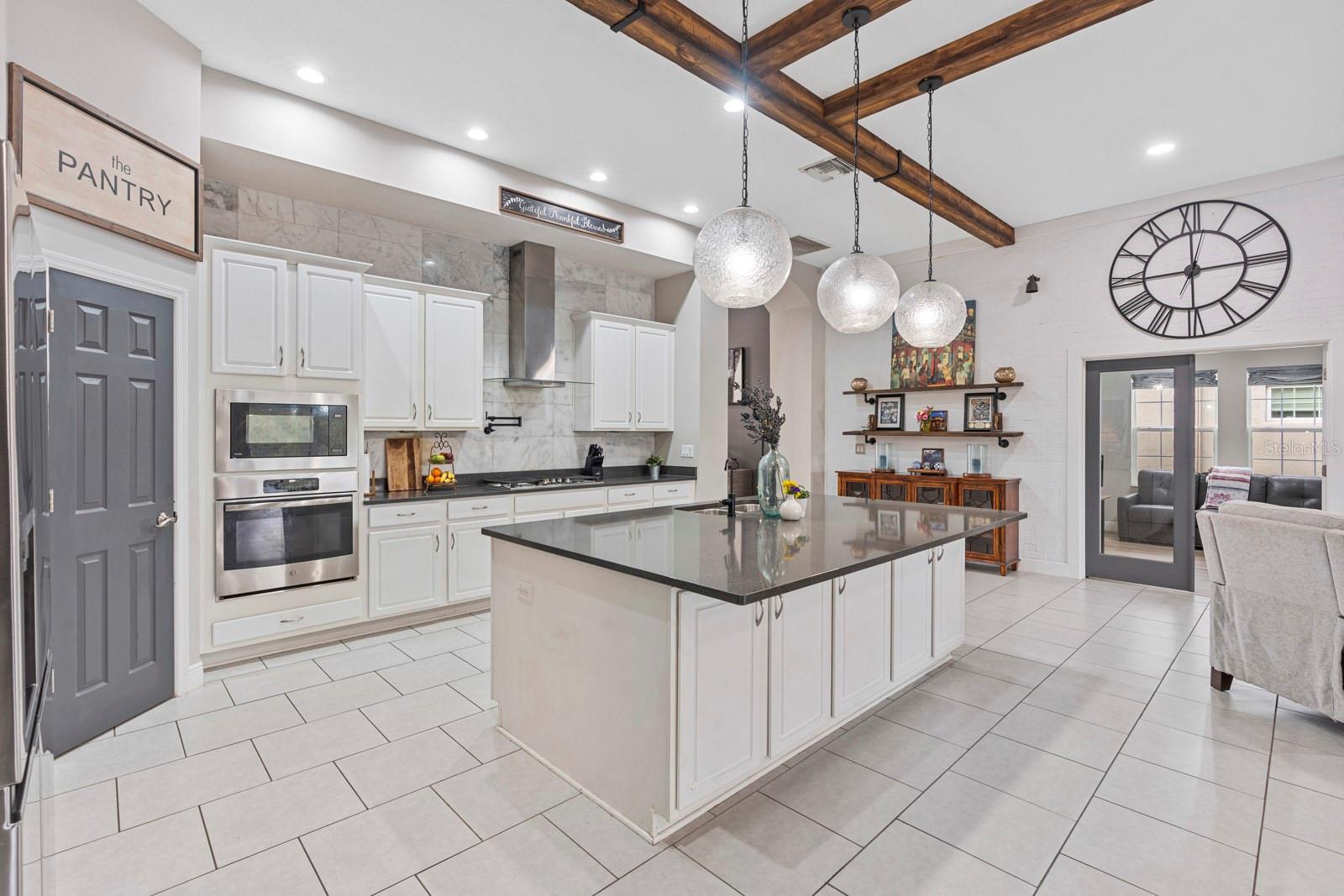 6504 MAIDEN SEA DR, APOLLO BEACH, FL, 33572