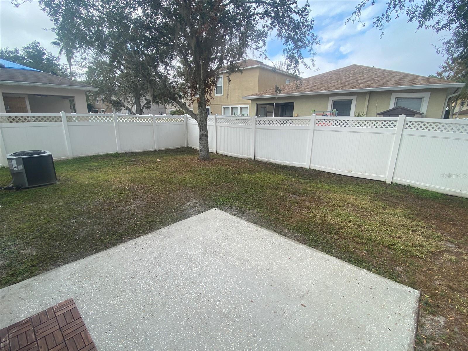 2409 SPRING HOLLOW LOOP, WESLEY CHAPEL, FL, 33544