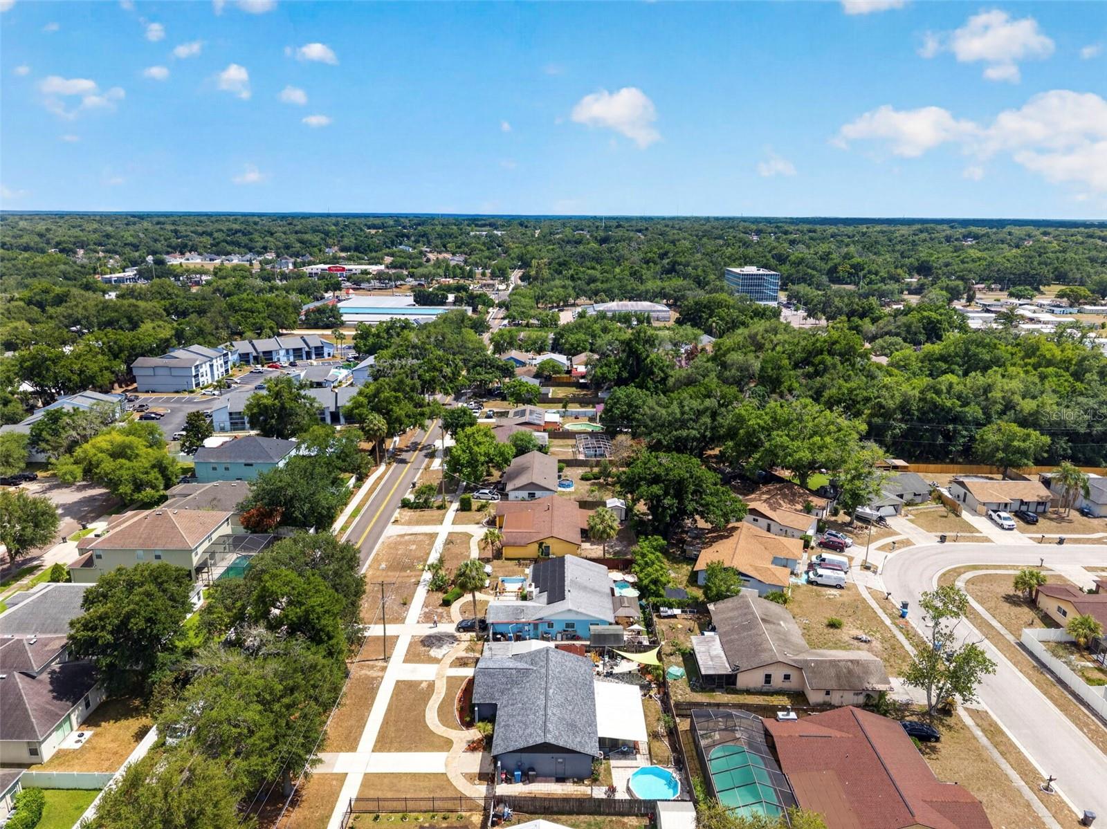 308 N MILLER RD, VALRICO, FL, 33594
