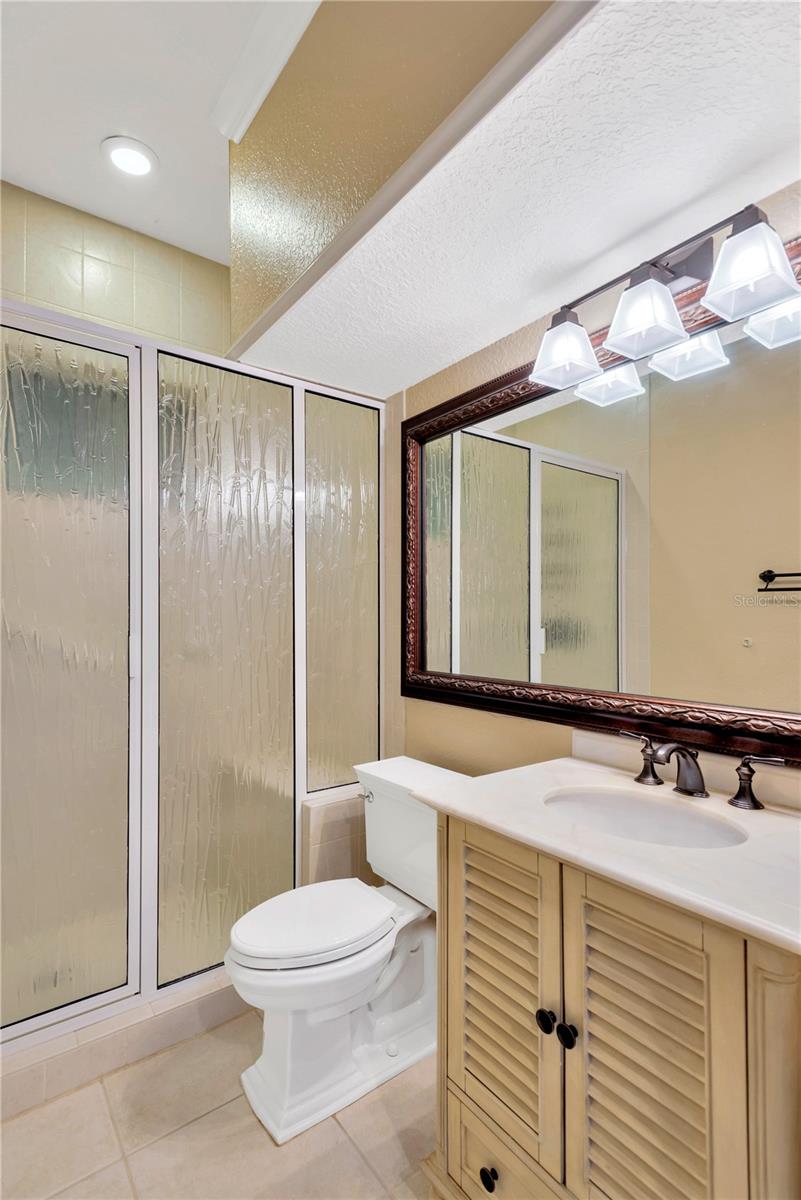 511 SEAVIEW DR, TARPON SPRINGS, FL, 34689