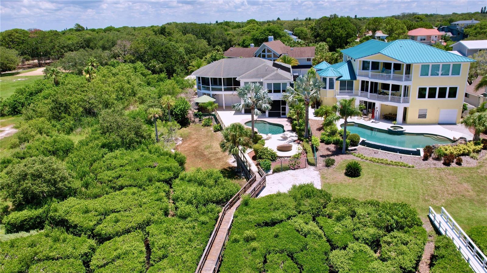 511 SEAVIEW DR, TARPON SPRINGS, FL, 34689