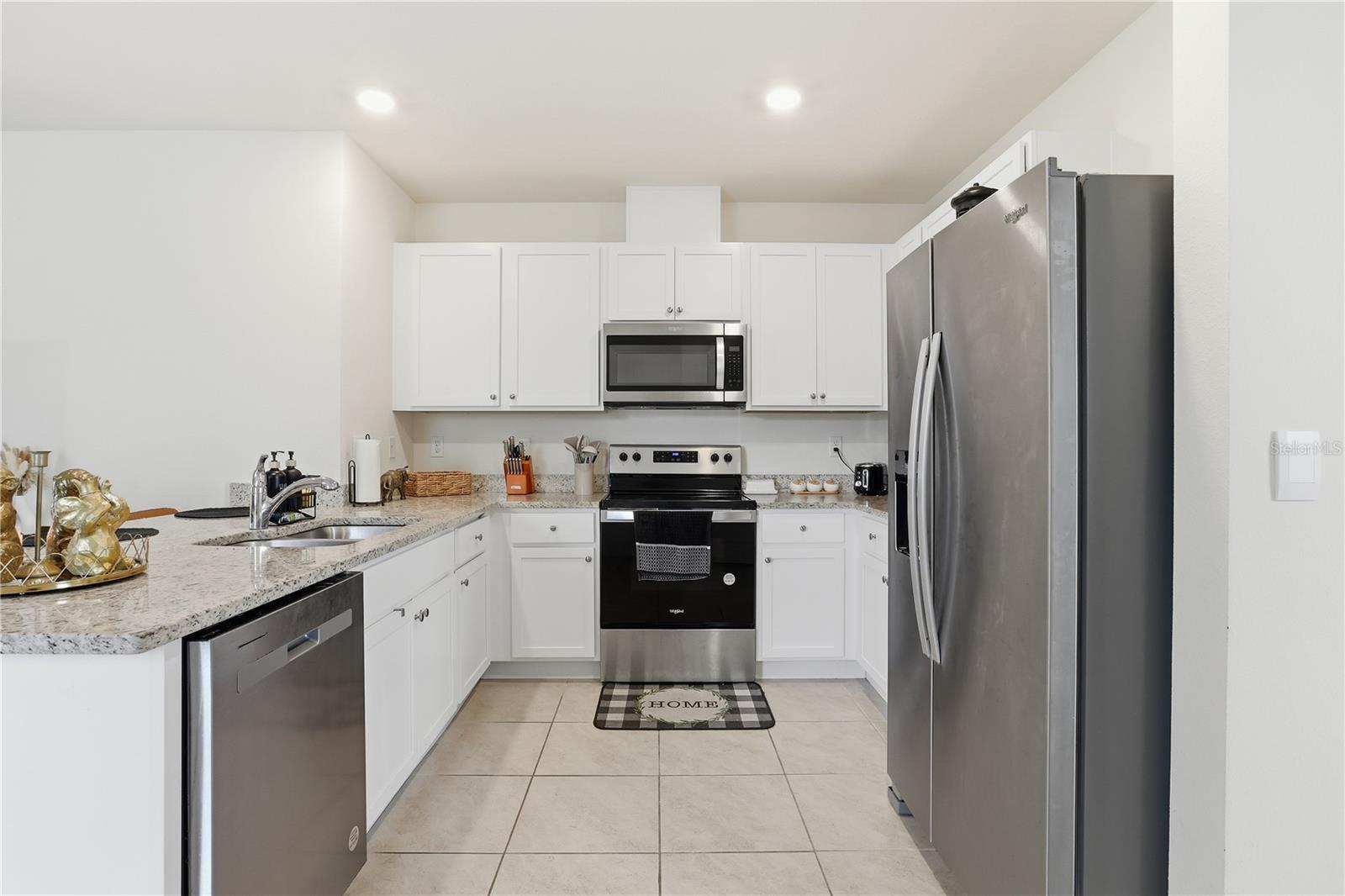 2735 NUMA FALLS AVE, DAVENPORT, FL, 33837