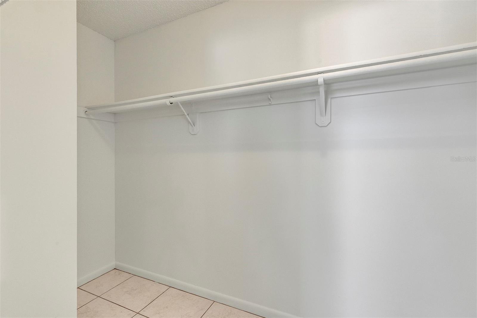 606 THIRD AVE, LADY LAKE, FL, 32159
