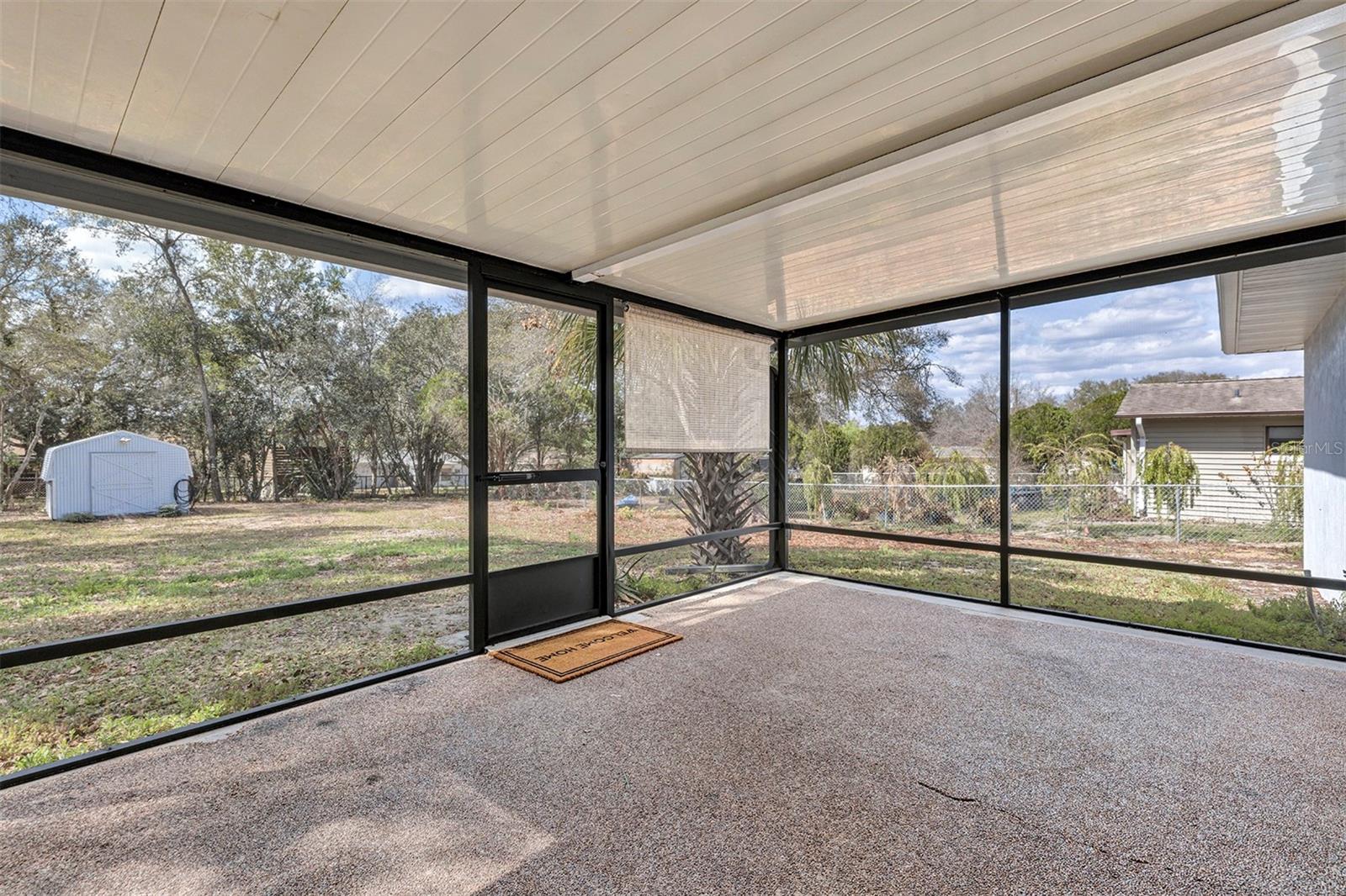 606 THIRD AVE, LADY LAKE, FL, 32159
