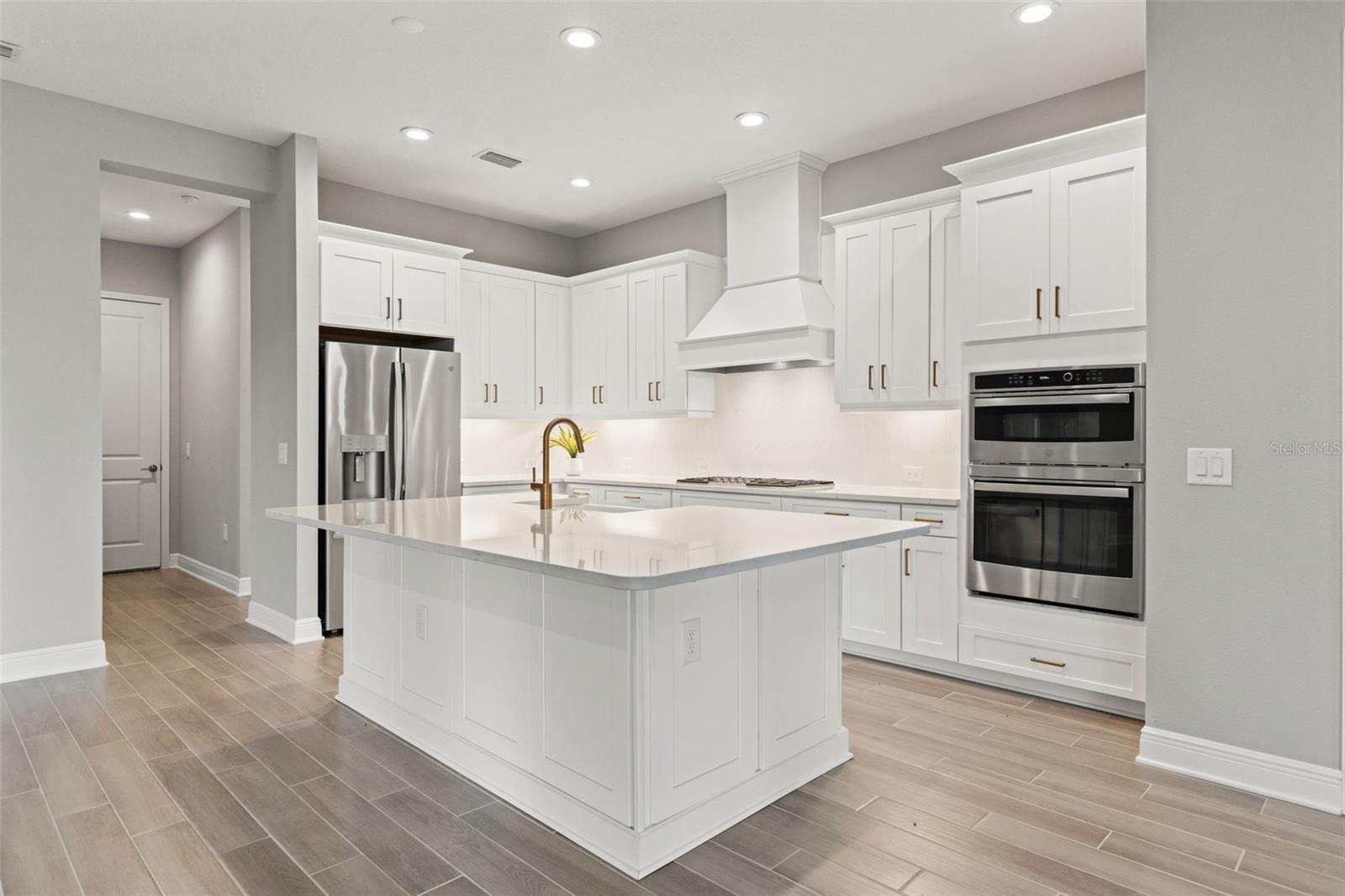 21297 HOLMES CIR, VENICE, FL, 34293