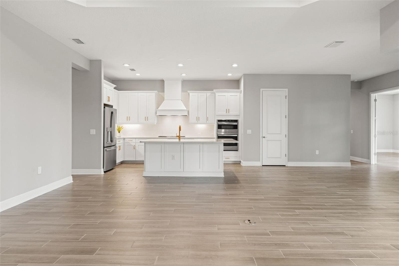 21297 HOLMES CIR, VENICE, FL, 34293
