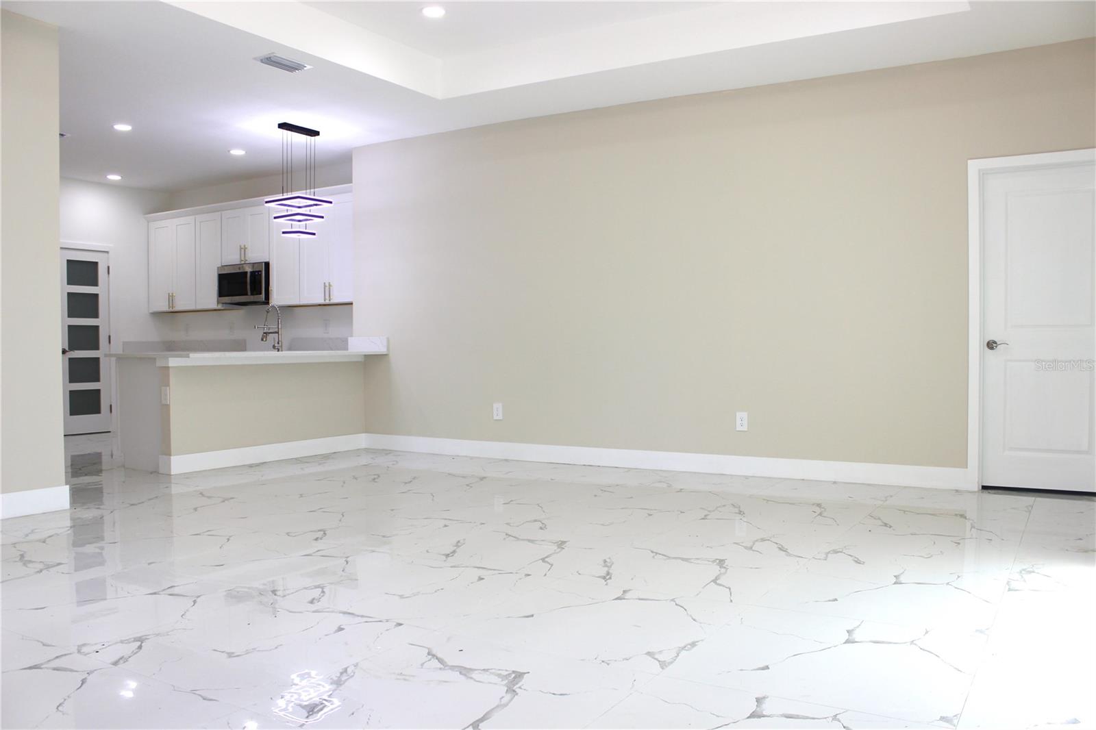 9304 N 18TH ST, TAMPA, FL, 33612