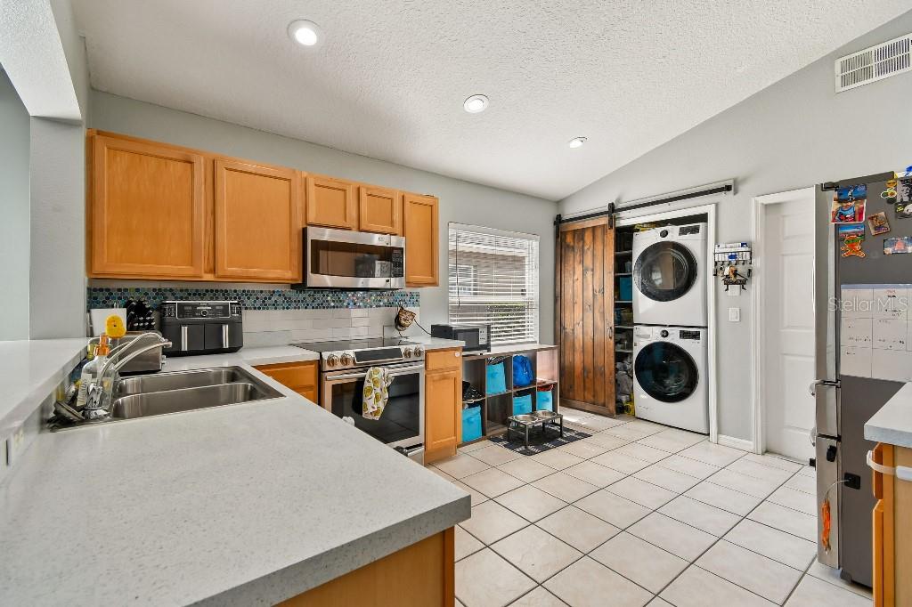 2708 BELLEWATER PL, OVIEDO, FL, 32765