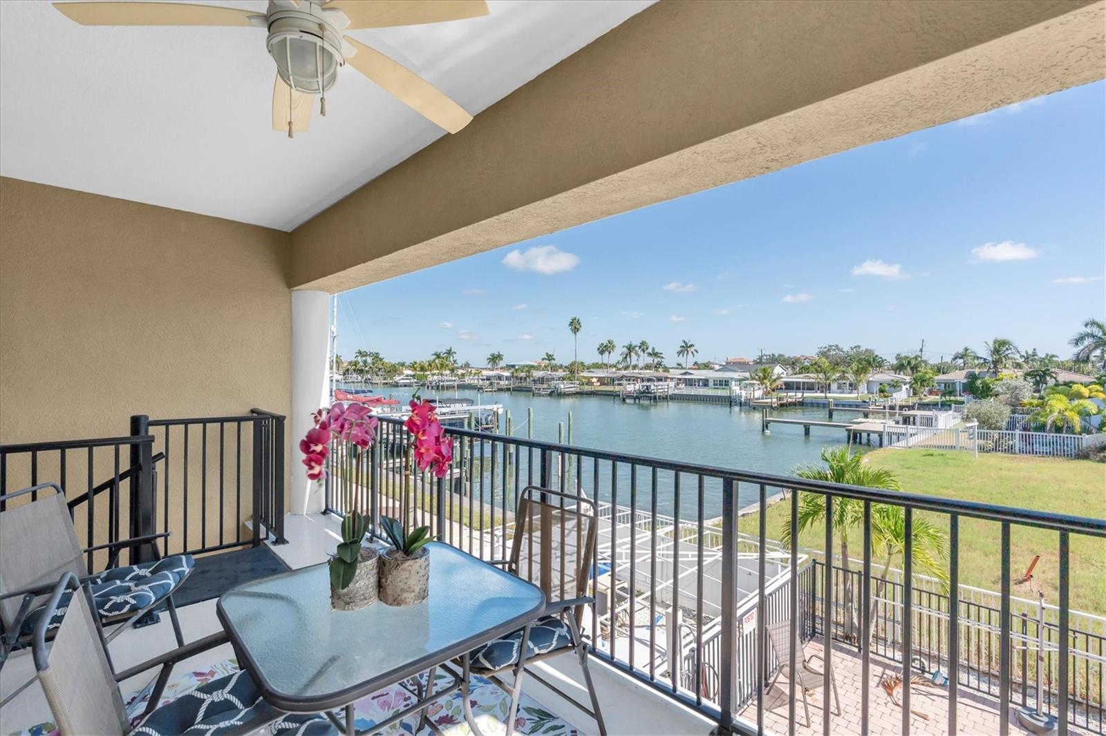 300 CAPRI BLVD #6, TREASURE ISLAND, FL, 33706