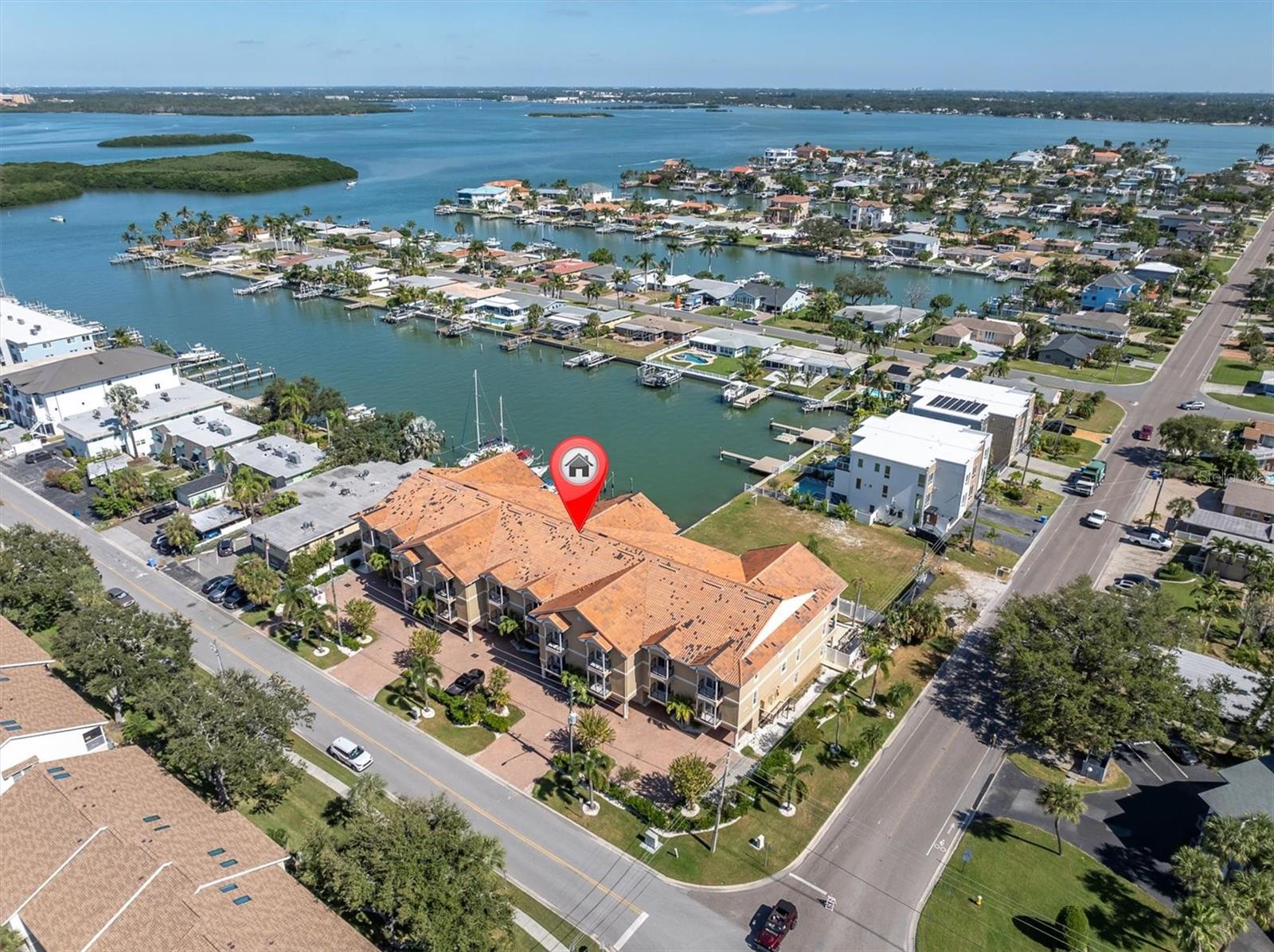 300 CAPRI BLVD #6, TREASURE ISLAND, FL, 33706