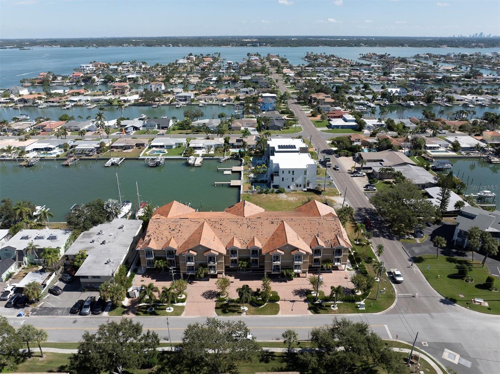 300 CAPRI BLVD #6, TREASURE ISLAND, FL, 33706