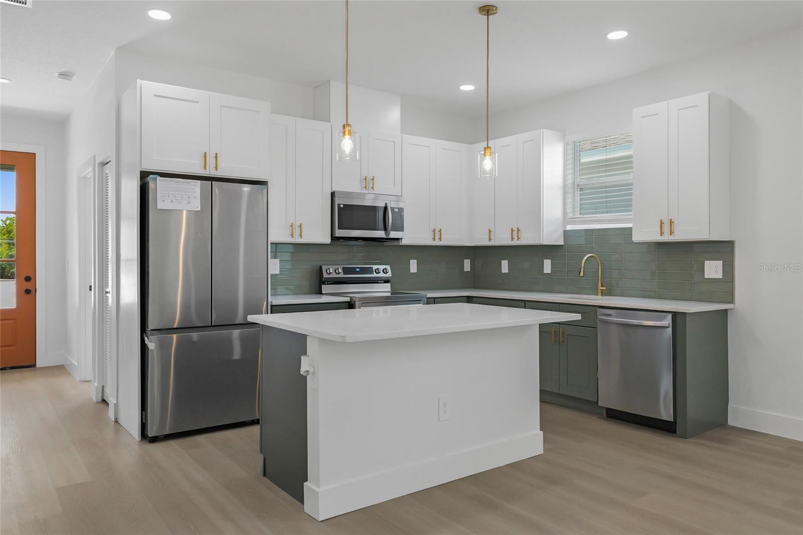 643 W 9TH ST, LAKELAND, FL, 33805