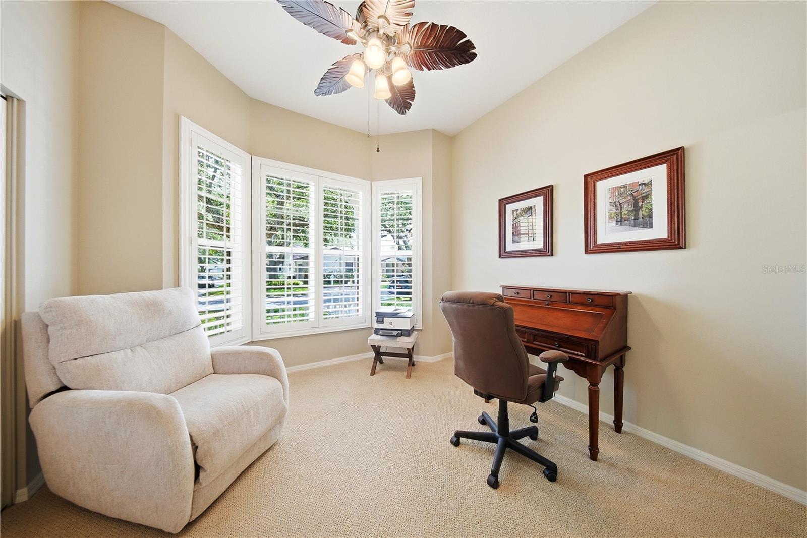 833 MARCO DR NE, ST PETERSBURG, FL, 33702