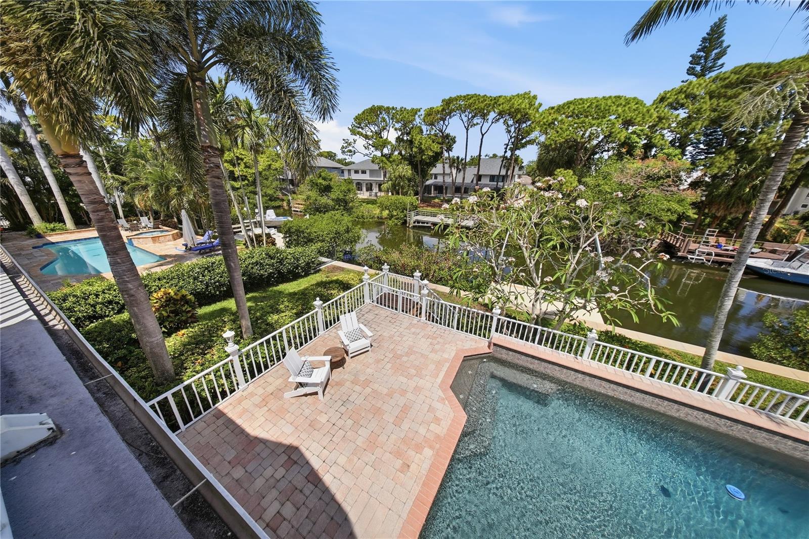 833 MARCO DR NE, ST PETERSBURG, FL, 33702