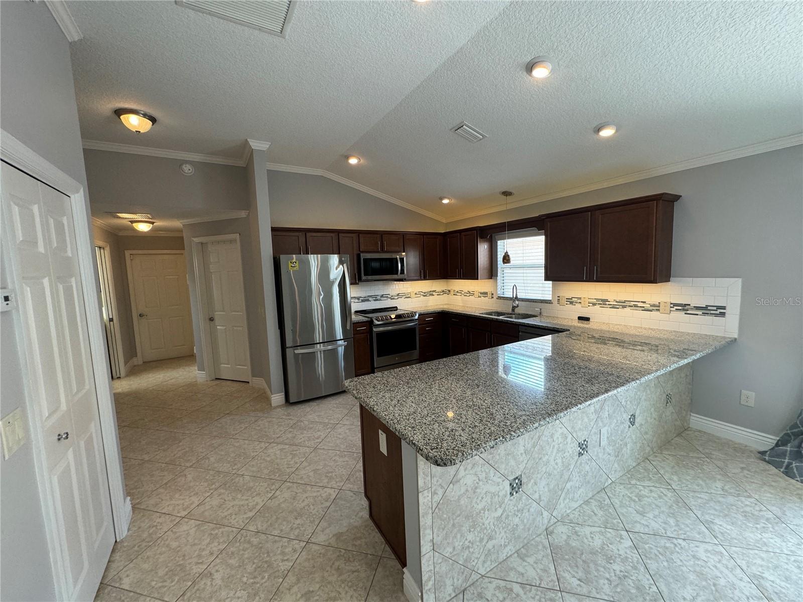 2272 VASSAR LN, THE VILLAGES, FL, 32162