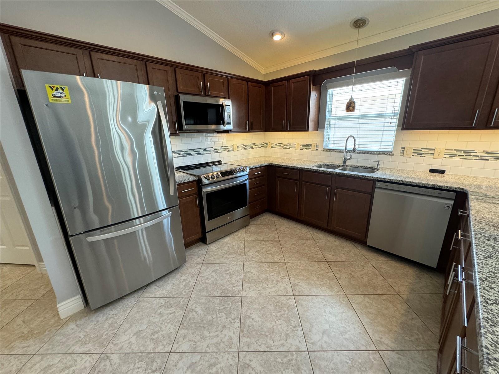 2272 VASSAR LN, THE VILLAGES, FL, 32162