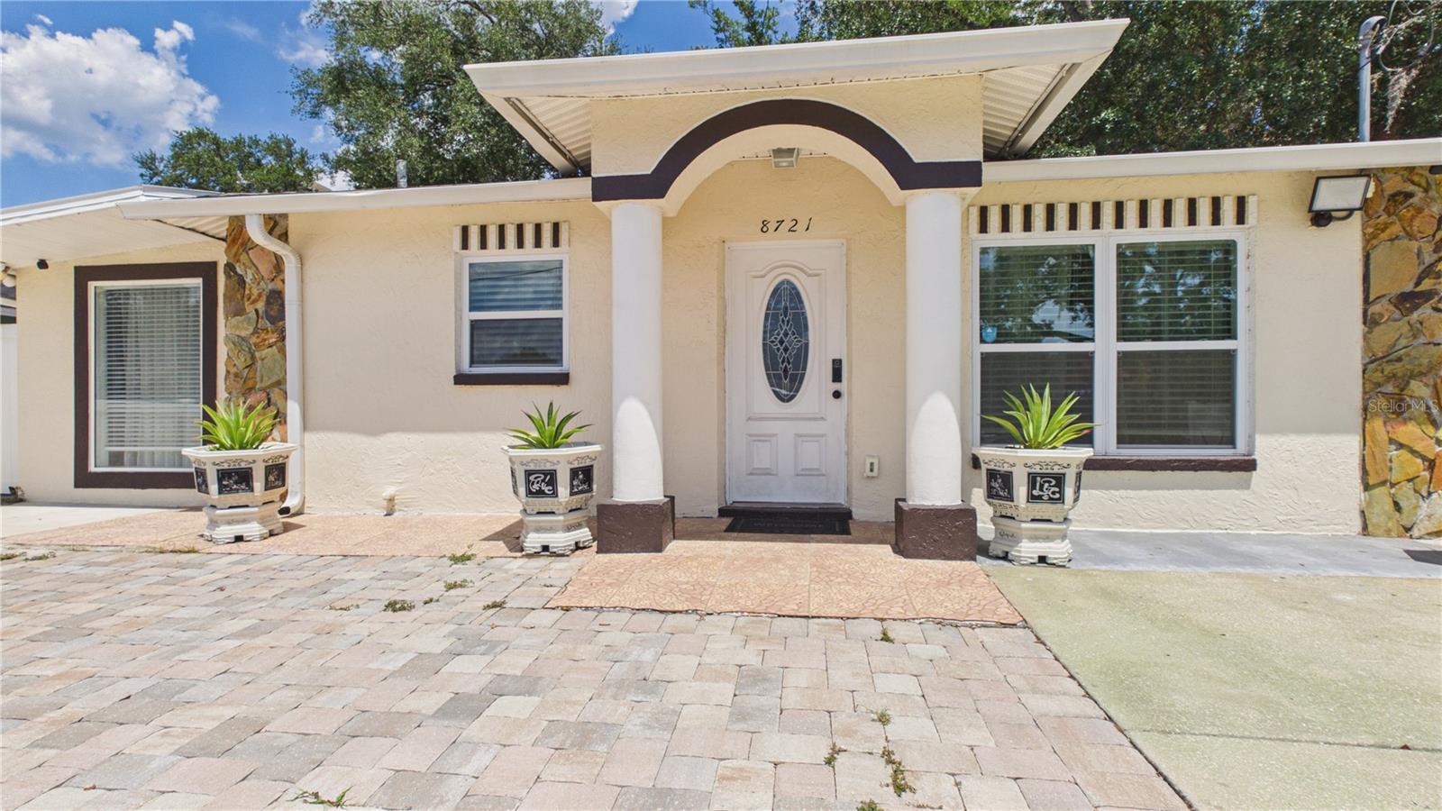 8721 N ORANGEVIEW AVE, TAMPA, FL, 33617