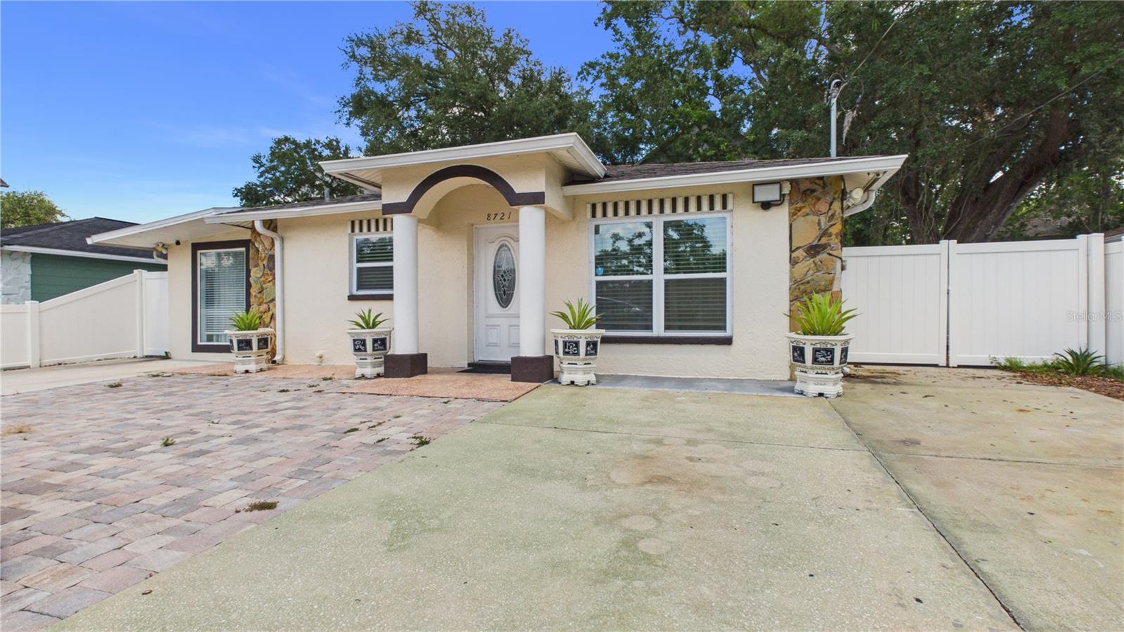 8721 N ORANGEVIEW AVE, TAMPA, FL, 33617