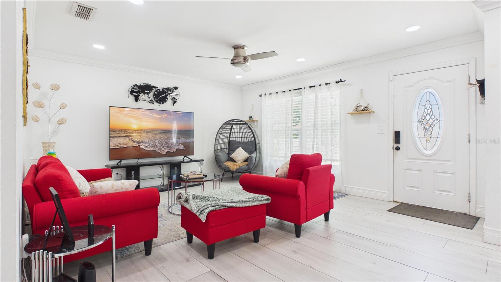 8721 N ORANGEVIEW AVE, TAMPA, FL, 33617