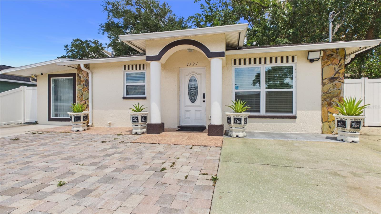8721 N ORANGEVIEW AVE, TAMPA, FL, 33617