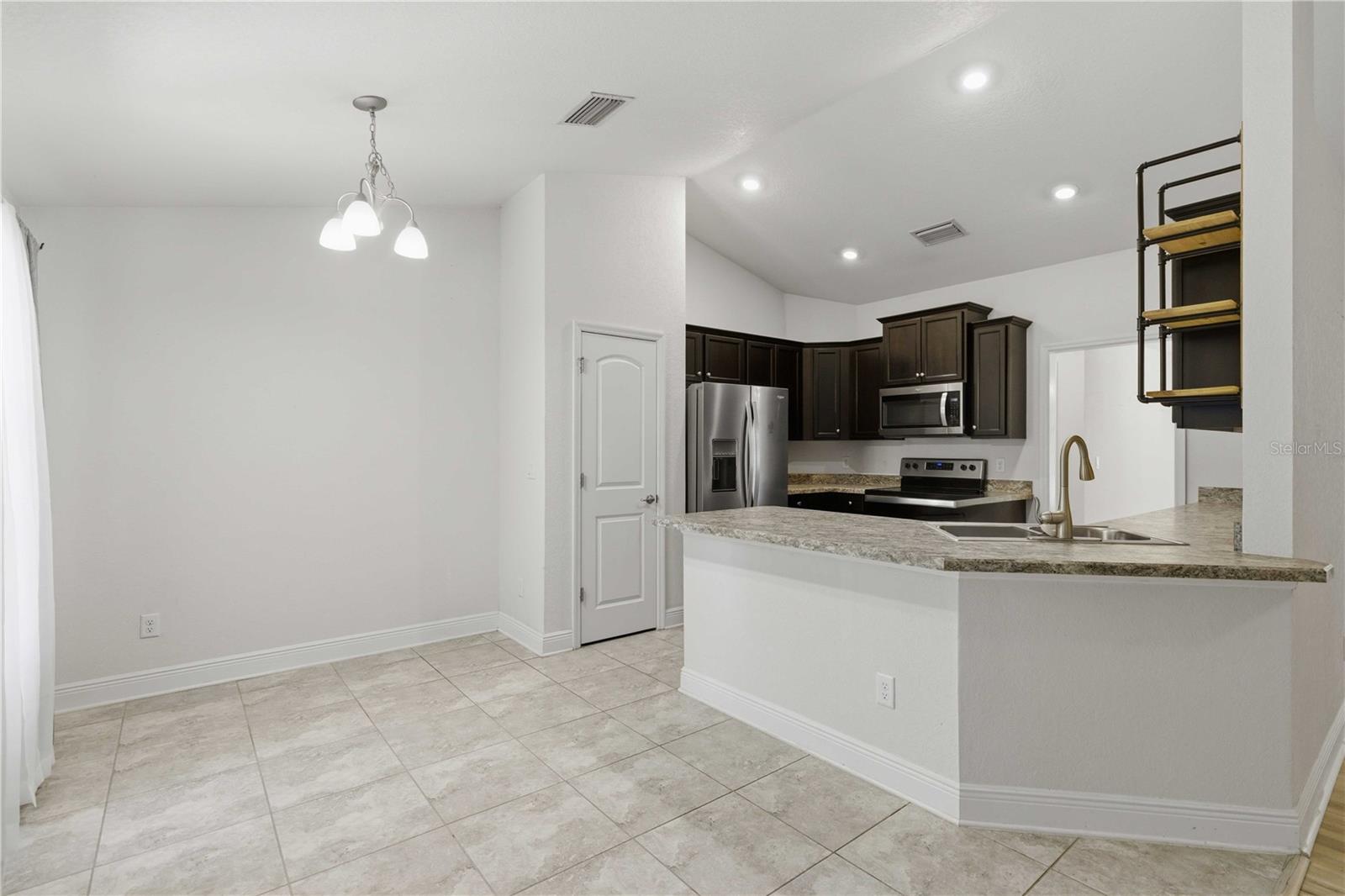 35 SPECEBERRY CIR, HOMOSASSA, FL, 34446