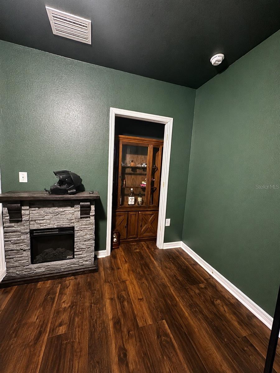 9902 SE 37TH TER, BELLEVIEW, FL, 34420