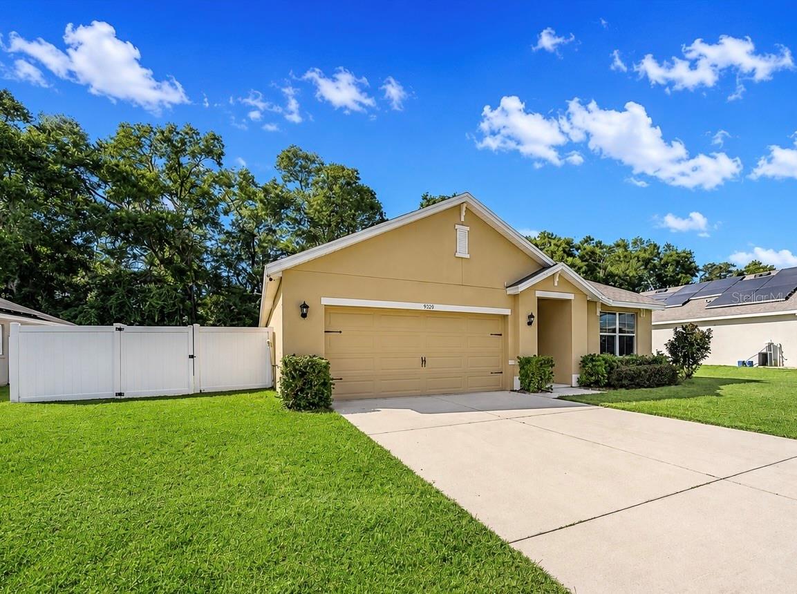 9902 SE 37TH TER, BELLEVIEW, FL, 34420