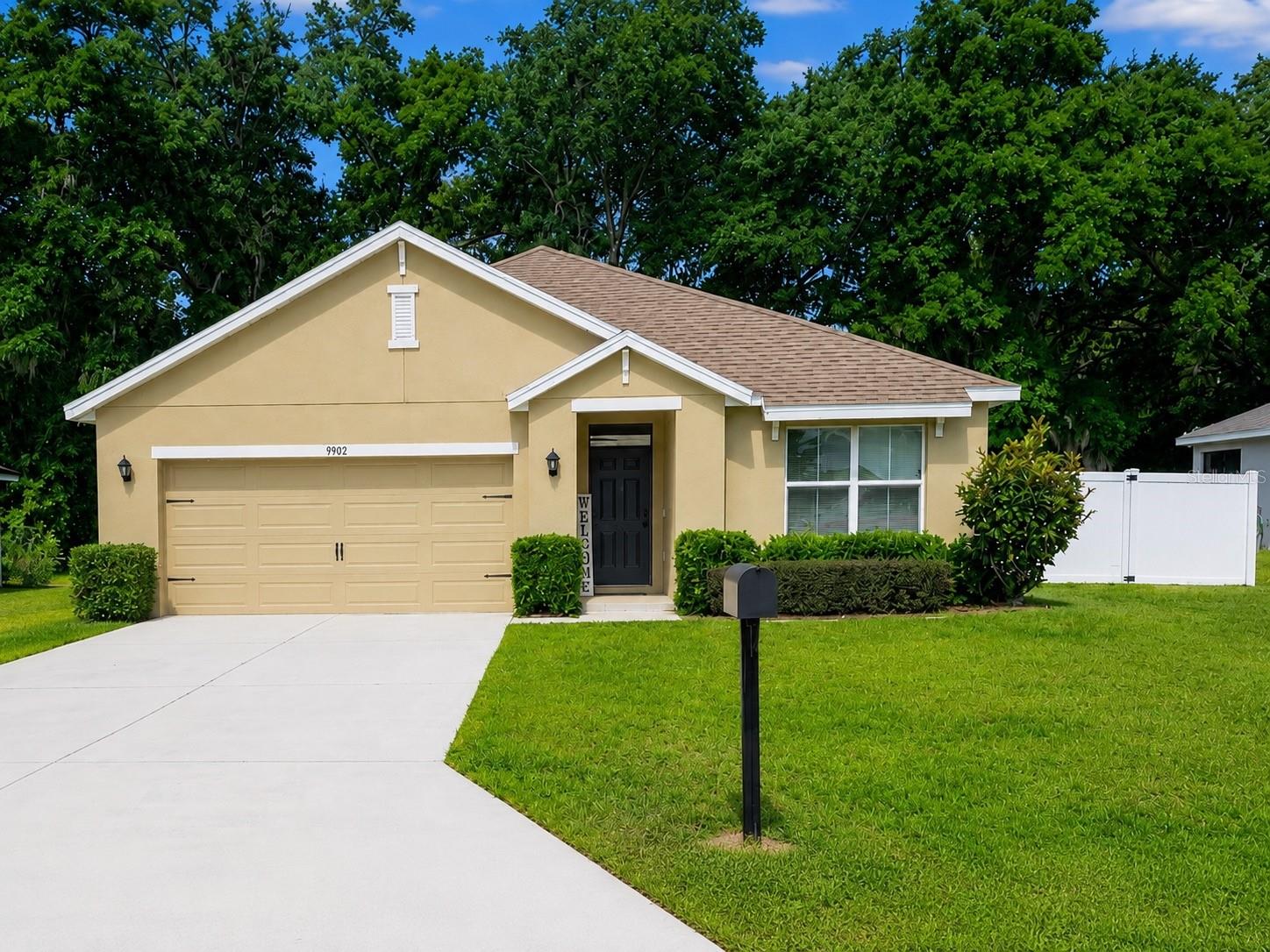 9902 SE 37TH TER, BELLEVIEW, FL, 34420