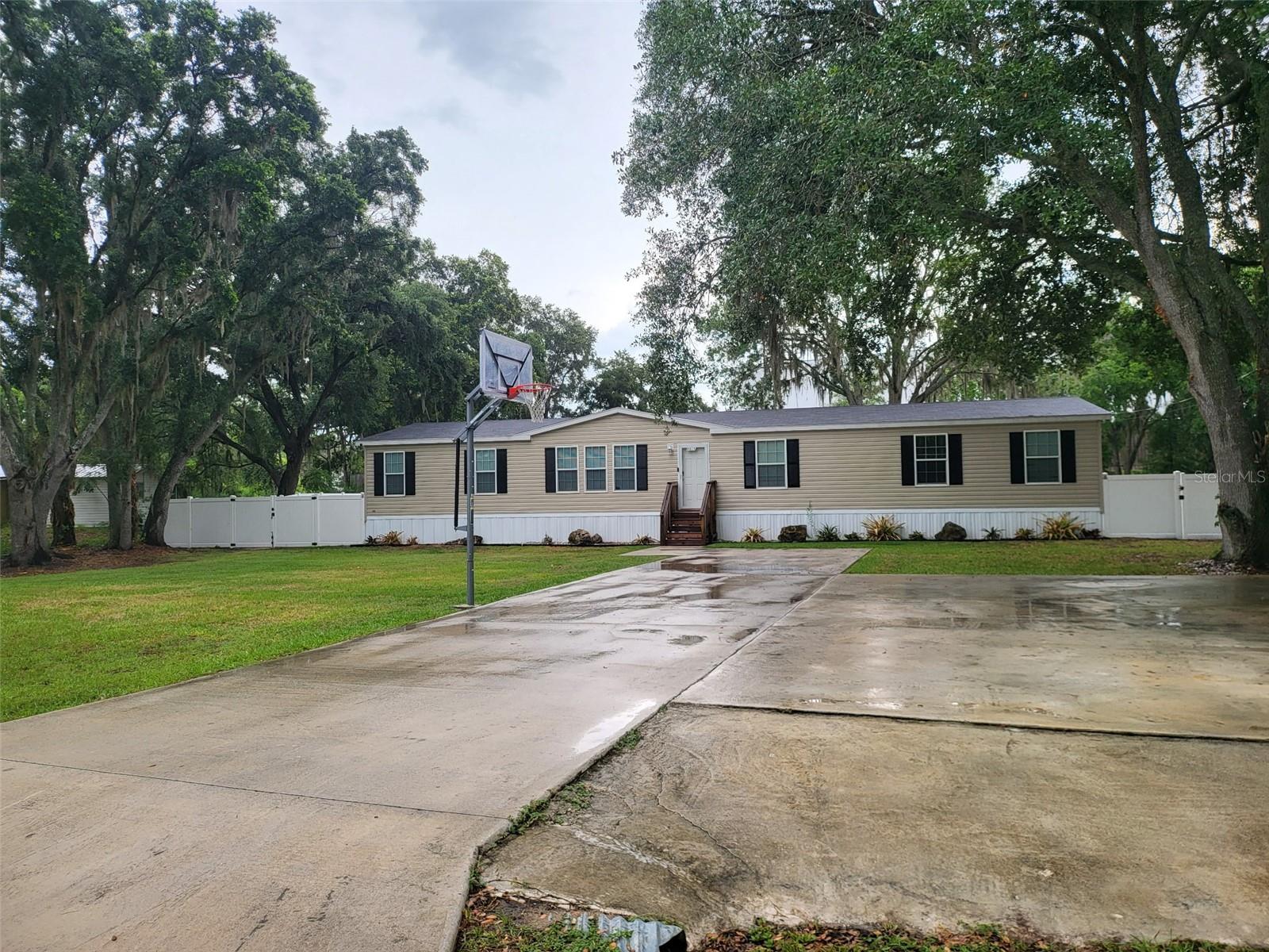 8915 HAMMOCK LOOP, POLK CITY, FL 33868, POLK CITY, FL, 33868