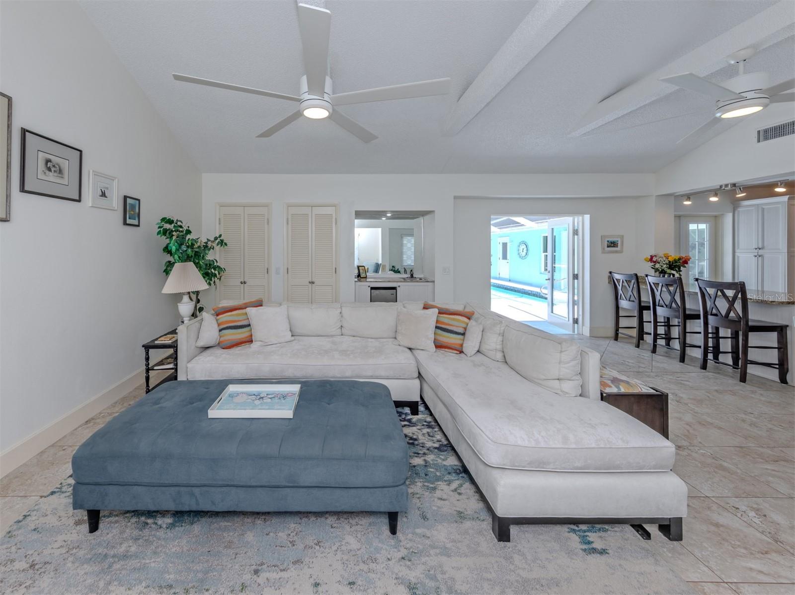 500 ALHAMBRA RD, VENICE, FL, 34285