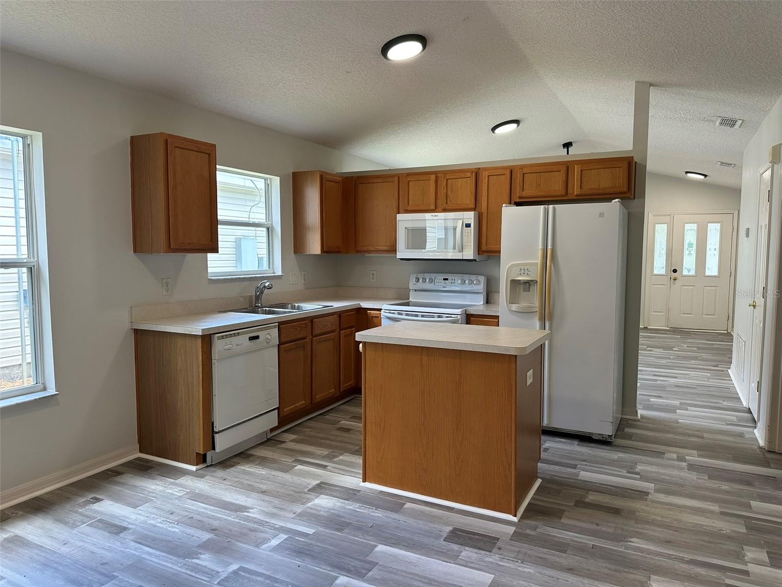 25335 CRANES ROOST CIR, LEESBURG, FL, 34748